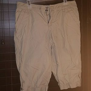 Sonoma Beige shorts